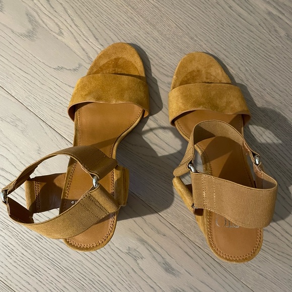 SARTO By Franco Sarto Womens Olivia Tan Ankle Strap Heels - Picture 6 of 11